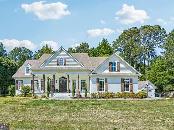 2nd image of 4137 Hiram Lithia Springs Rd