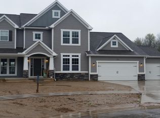 655 Stepping Stone Dr, Byron Center, MI 49315