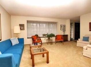 17642 156th Ave SE, Renton, WA 98058