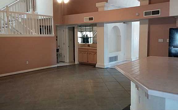 5th image of 1923 Paseo Real Cir