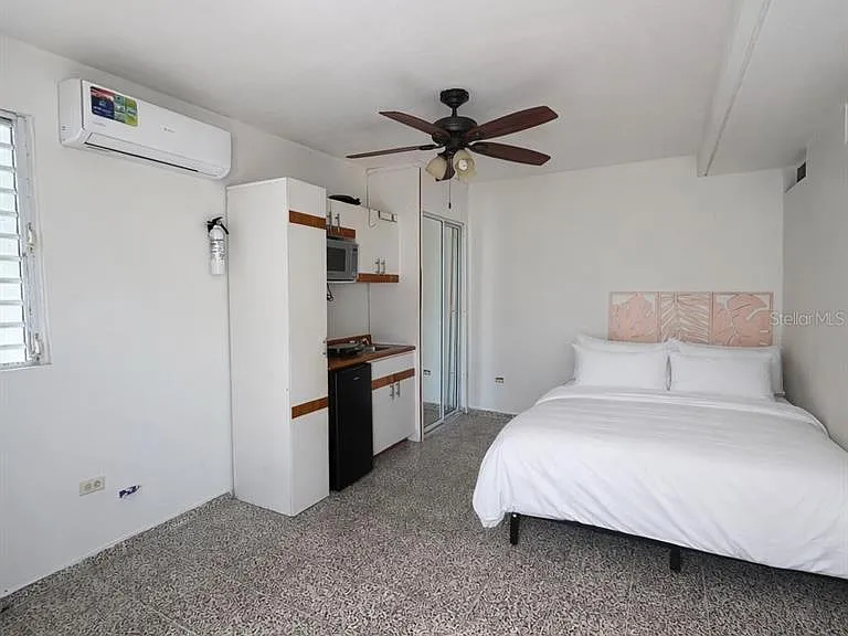 6B Avenue — Photo 1