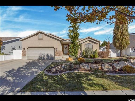 5th image of 3379 S Hunter Village Dr