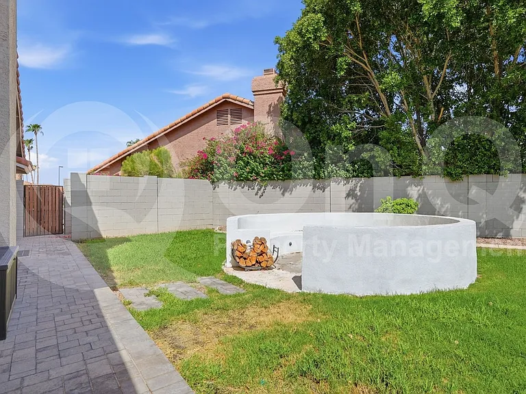 401 S Tiago Dr — Photo 49
