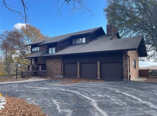 17508 Melrose Rd, Glencoe, MO 63038