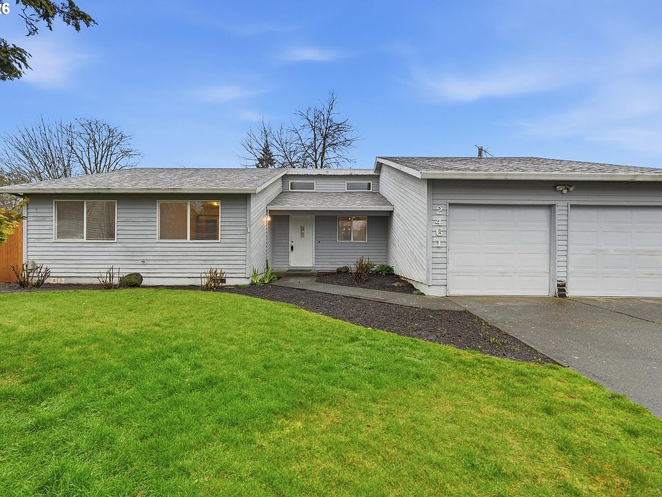 1st image of 2461 SE Willow Dr