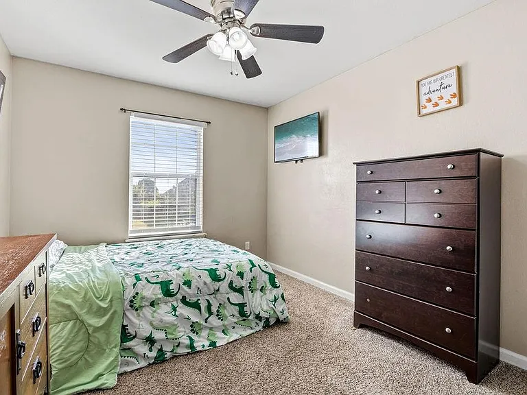 2702 Maci Ct — Photo 16