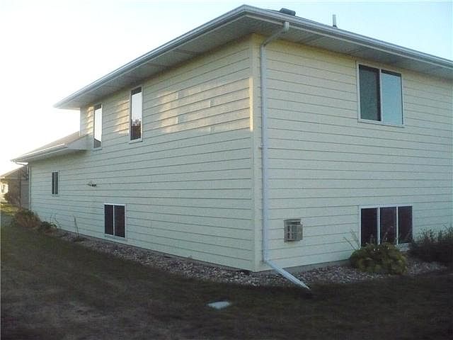 2nd image of 5005 S Arden Ave