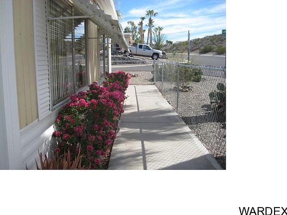 5th image of 3058 N William Dr