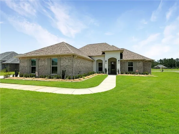 446 Saw Grass Loop, Covington, LA 70435