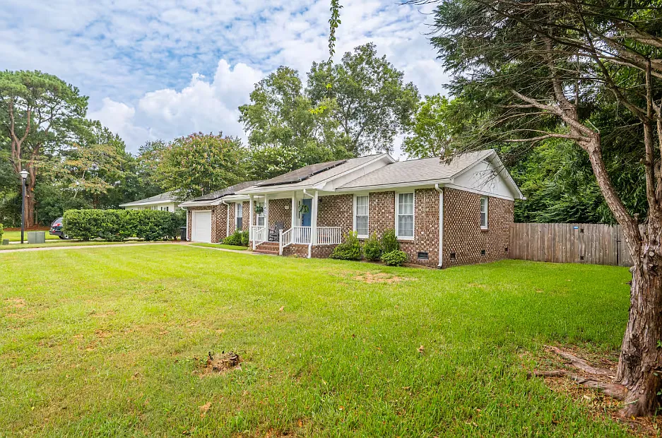 3 bed, 1500 sqft, $5,800 — Photo 3