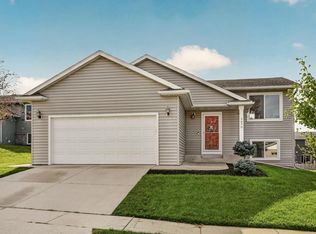 5870 Excalibur Ct NW, Rochester, MN 55901