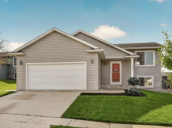 5870 Excalibur Ct NW, Rochester, MN 55901