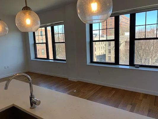 Rented by MNS | media 34