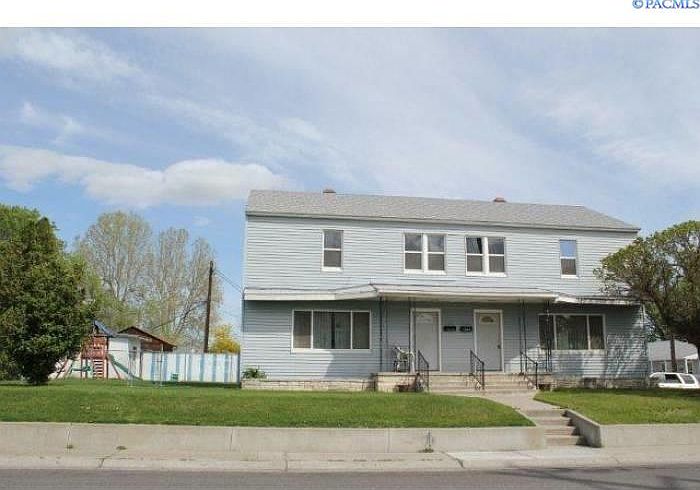 1st image of 1500/1502 Thayer Dr