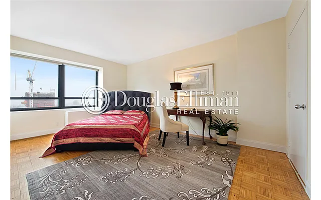 Rented by Douglas Elliman | media 49