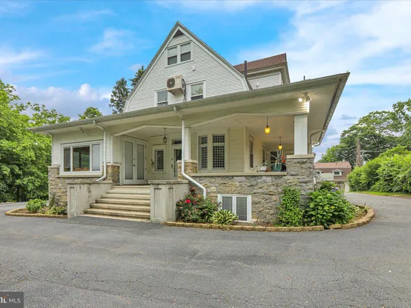 1907 Bernville Rd, Reading, PA 19601