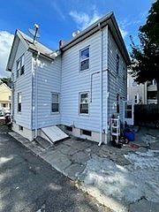 3rd image of 66 Woodville St