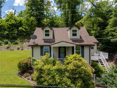 1618 Days Run Rd, Tarentum, PA, 15084