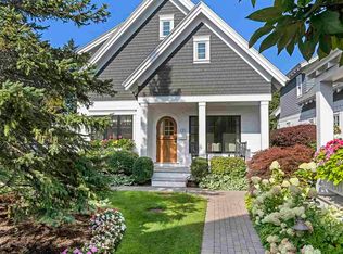 575 E Bay St #STREET9, Harbor Springs, MI 49740