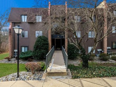 13 Hermitage Dr, New Hope, PA, 18938