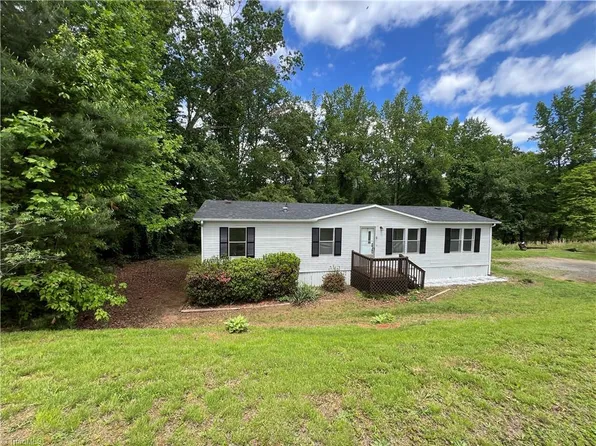 4121 Mining Ridge Church Rd, State Road, NC 28676