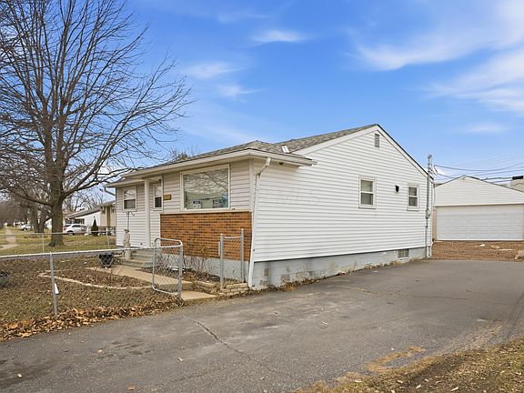 3rd image of 3860 Briggs Rd