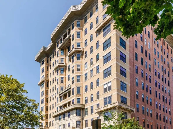 1615 Q St NW APT 213, Washington, DC 20009