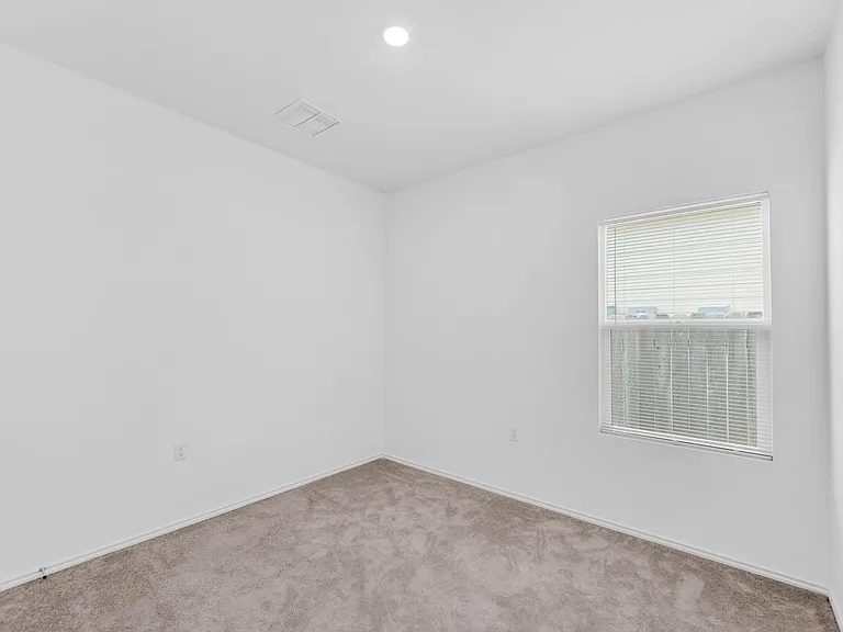 2812 Dezmond Diamond Ct — Photo 19