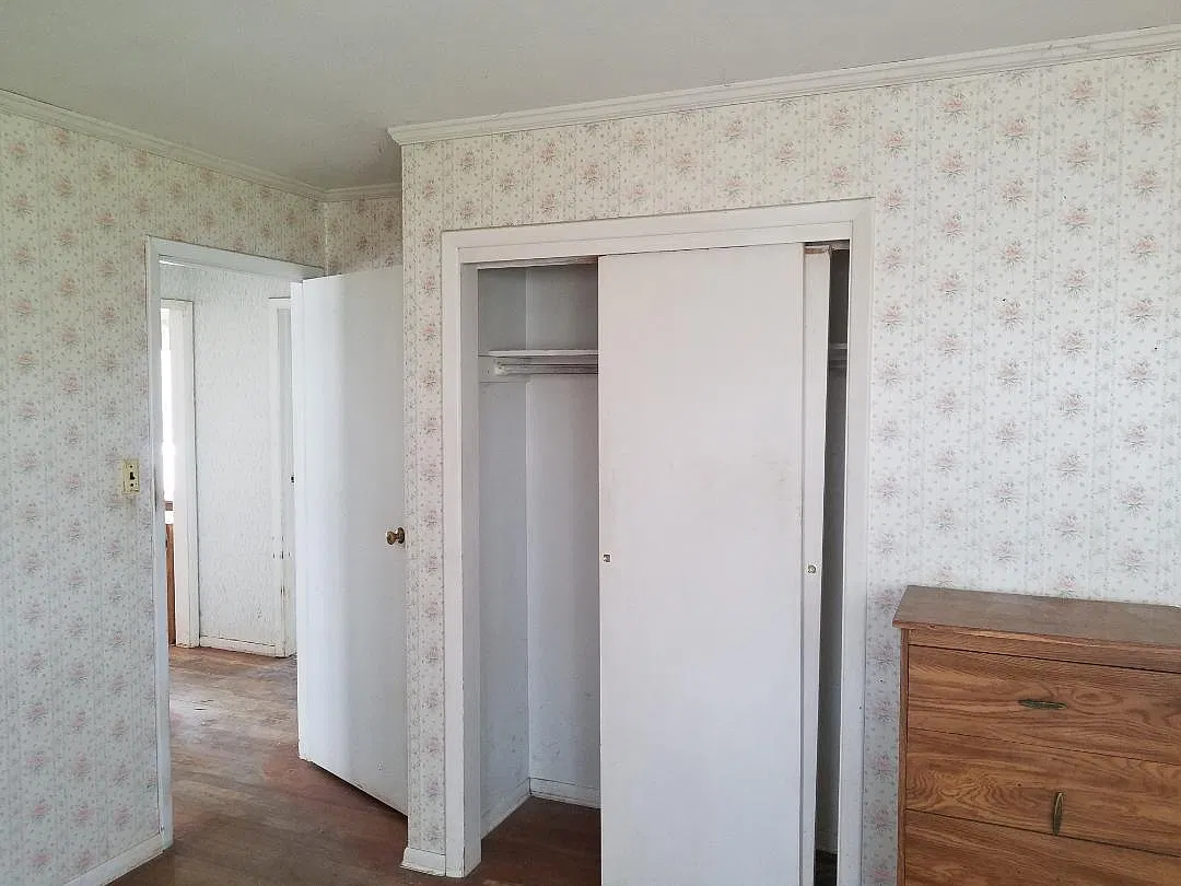 3 bed, 1008 sqft, $1,200 — Photo 3