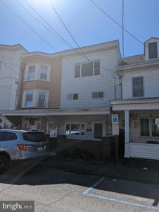 212 E Lloyd St, Shenandoah, PA, 17976