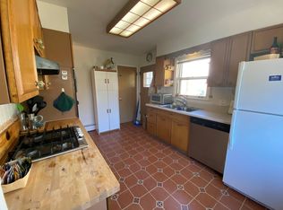 2733 Princeton Ave, Evanston, IL 60201