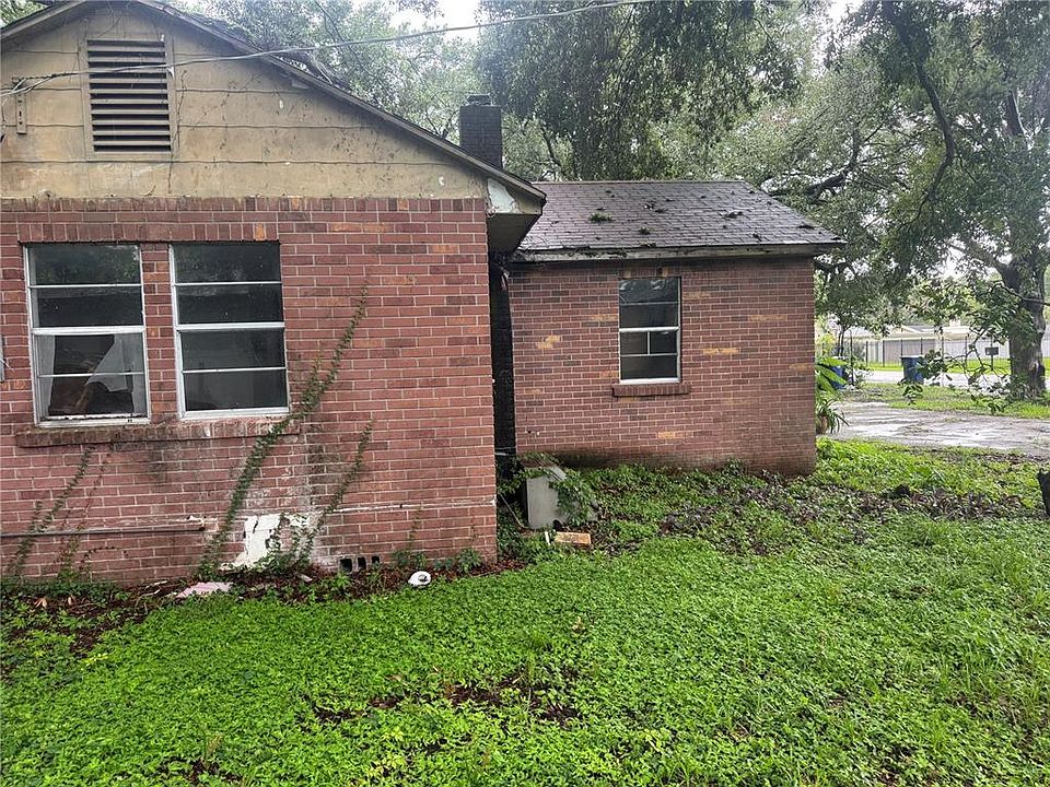 2nd image of 2510 W HENRY AVENUE