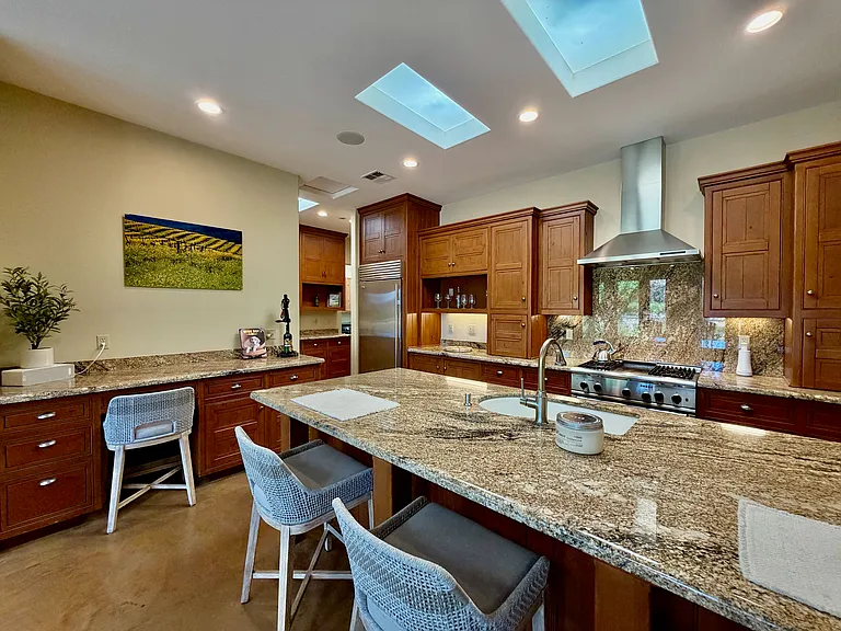 4181 Silverado Trl — Photo 8