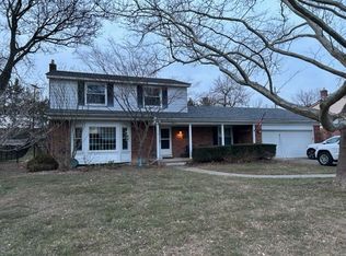 29312 Raleigh Rd, Farmington Hills, MI 48336