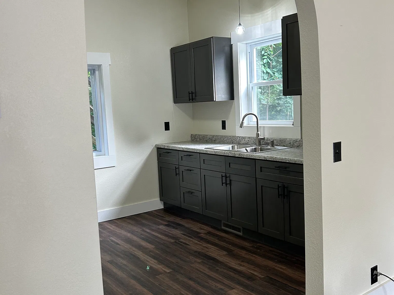95 E Water St — Photo 4