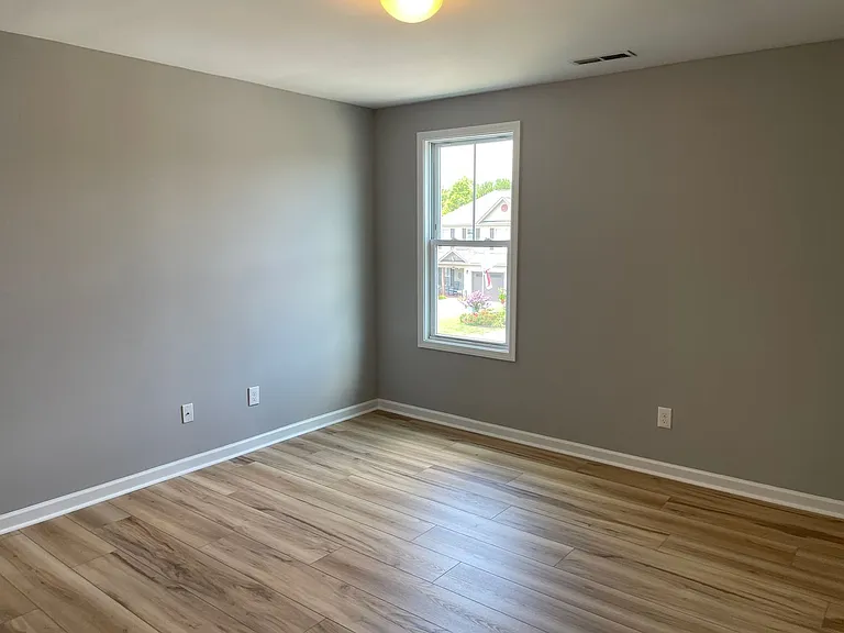 4019 Darrow Dr — Photo 22