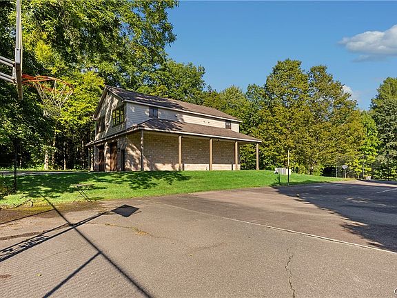 4th image of 1721 County Route 57