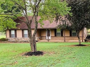 1906 W Shawntel Smith Blvd, Muldrow, OK 74948