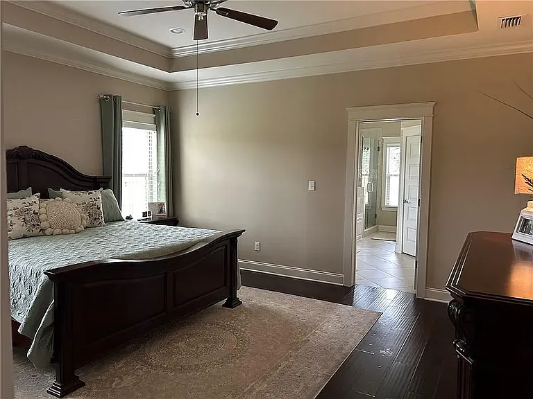 10937 Warrenton Rd — Photo 4