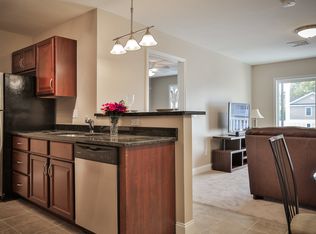 176 Drakeside Rd #178-201, Hampton, NH 03842