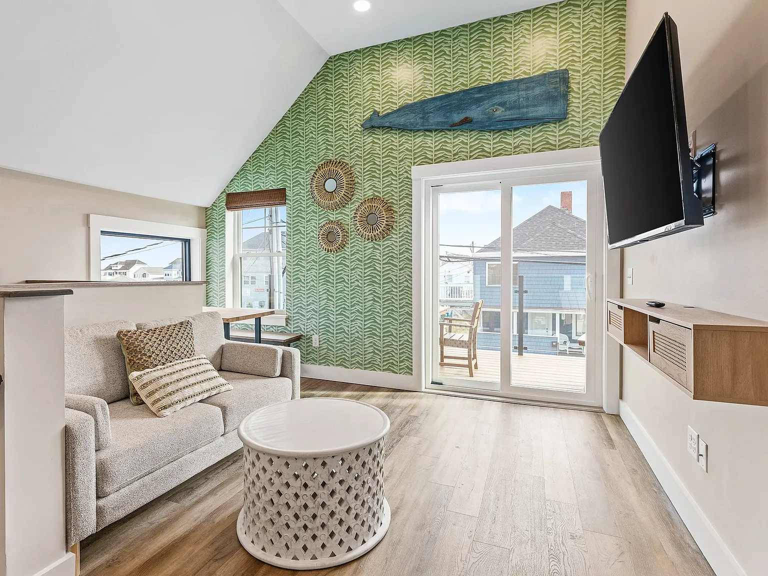 4 bed, $2,800 — Photo 4