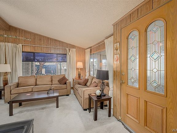 3rd image of 500 Stahlman Drive