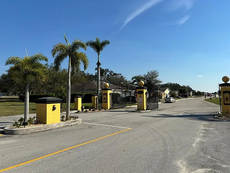 1462 Las Villas Blvd — Photo 13