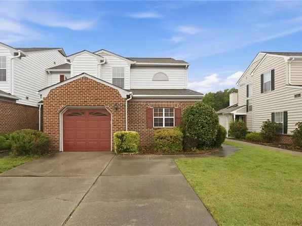 205 Linden Ct, Yorktown, VA 23693