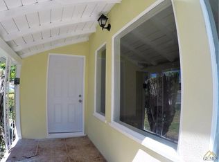 106 Lucard St, Taft, CA 93268