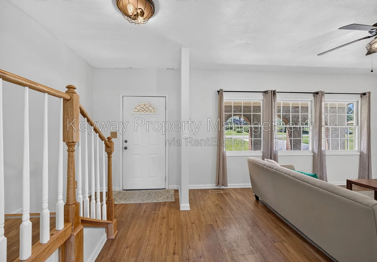 4 bed, 3.0 bath, 1896 sqft, $2,335 — Photo 3