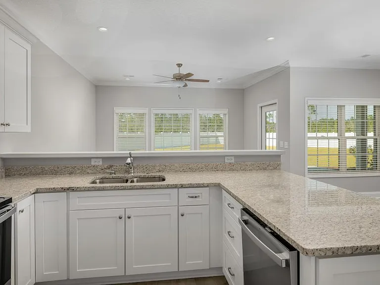 326 The Villas Way — Photo 16