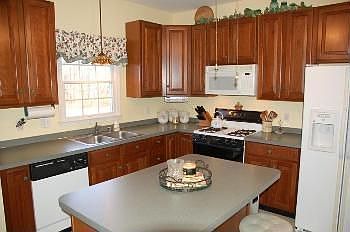 2nd image of 35 Mystic Dr