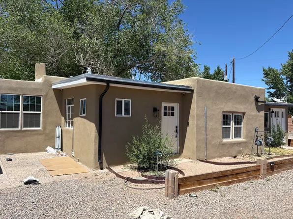 1321 15th St NW, Albuquerque, NM 87104