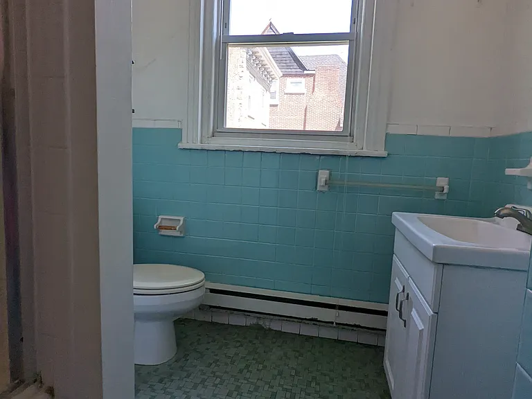401-n-33rd-st-2r-6
